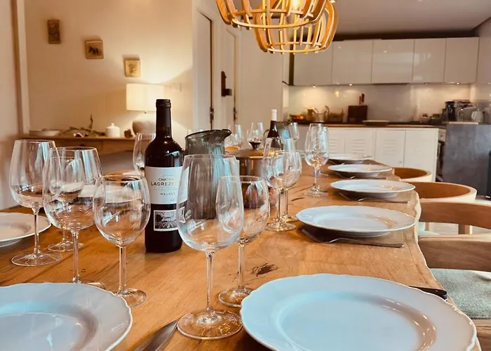 De Marcenac Βίλα