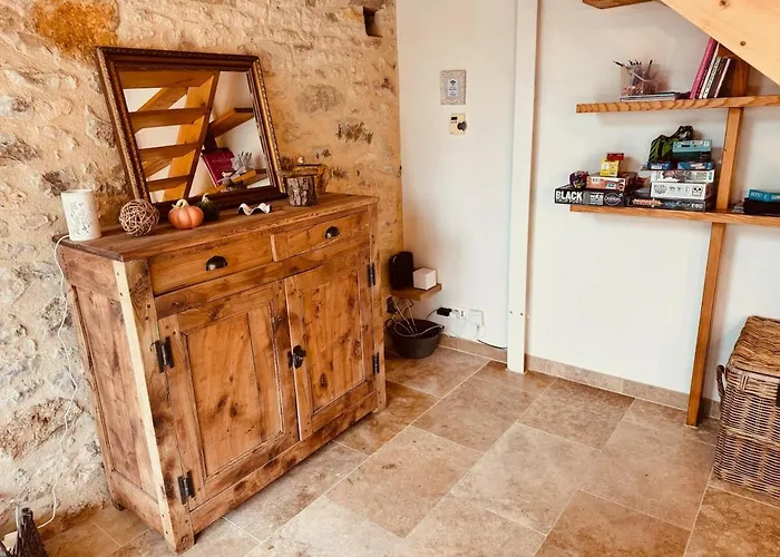 De Marcenac Βίλα